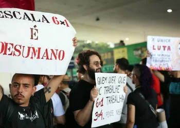 Dia do Trabalho tem origem em greve de operários nos EUA, em 1886