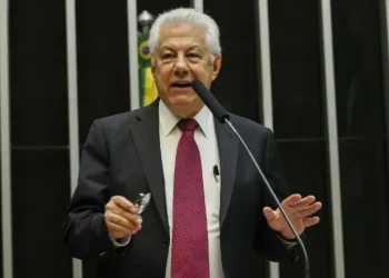 200 anos da Câmara | Entrevista: Arlindo Chinaglia, ex-presidente da Câmara dos Deputados