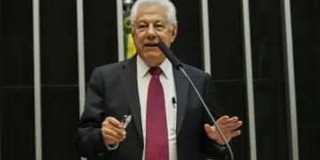200 anos da Câmara | Entrevista: Arlindo Chinaglia, ex-presidente da Câmara dos Deputados