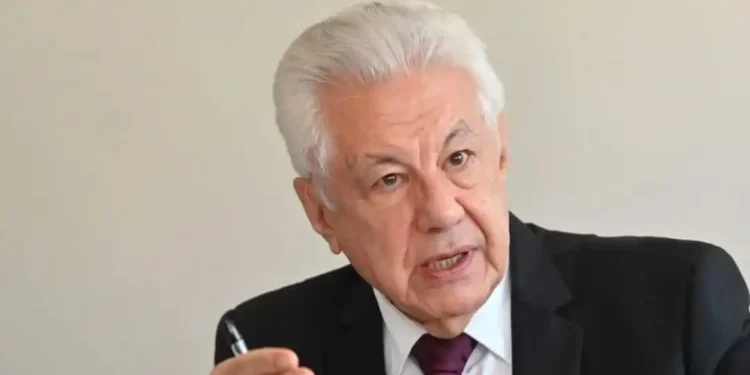 Deputado Arlindo Chinaglia propõe dedução de aparelhos auditivos no Imposto de Renda